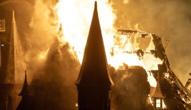 Vondelkerk van Roermondse architect Pierre Cuypers door brand verwoest - L1 Nieuws