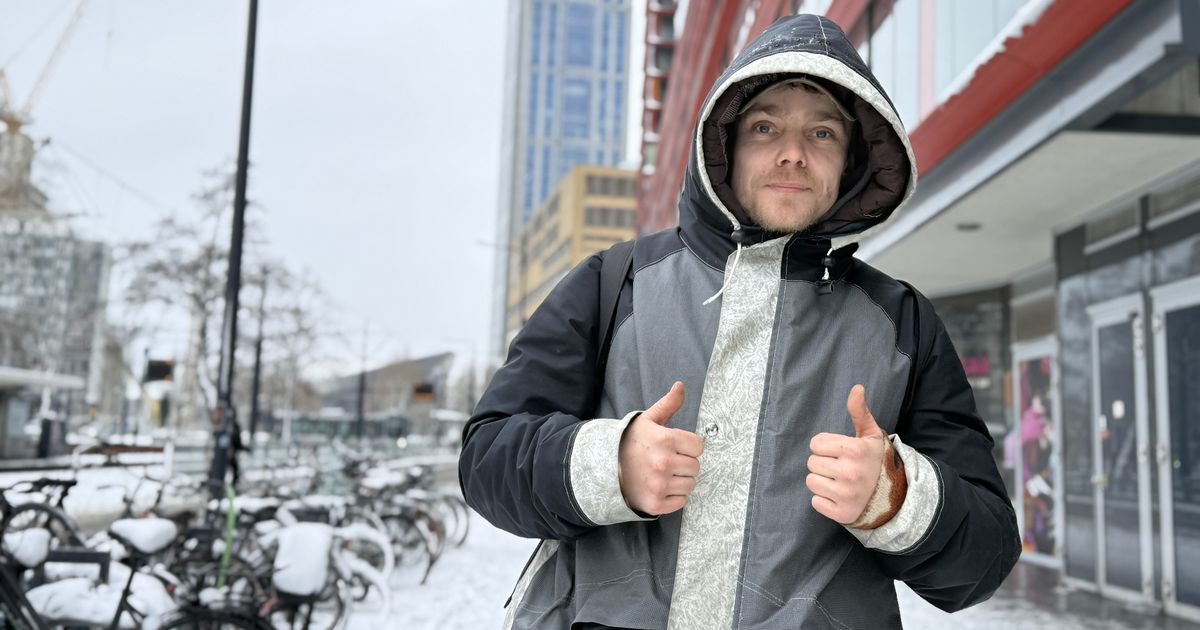 Hoe dakloze Rotterdammers de koude winterdagen doorbrengen: 'Ik lig droog en uit de wind' - Rijnmond
