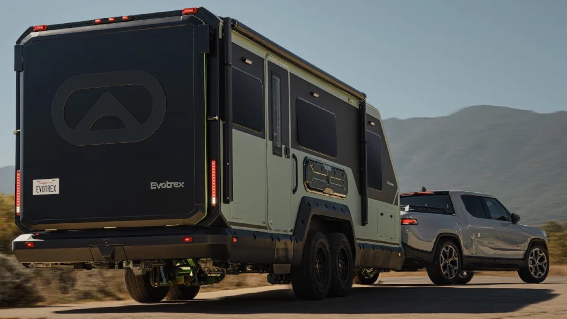 Evotrex PG5 camper (2026) zijkant rechts schuin achter