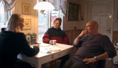 Bezoek van Robins vriendin zorgt voor vragen bij Jolijn: 'Hoe zit dat met die twee?' - RTL.nl