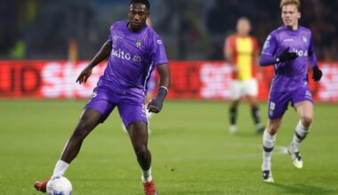 Nieuwe Heracles-spits Zeefuik speelt met gebroken pols