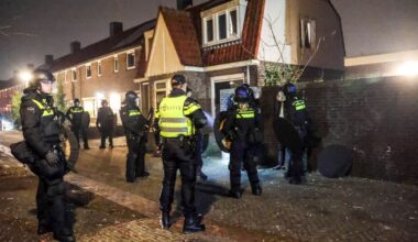 Meerdere arrestaties in Amersfoort tijdens onrustige jaarwisseling - RTV Utrecht