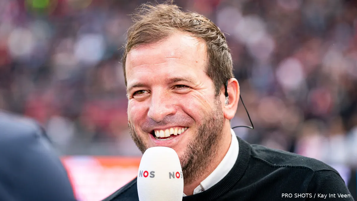 Van der Vaart haalt uit naar Ten Hag en FC Twente: “Ik vind het niks”