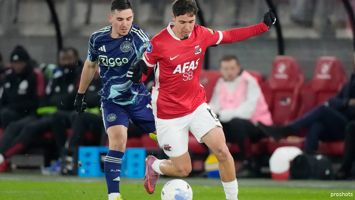 Perez na historische nederlaag Ajax kritisch op Gloukh: 'Echt een apart verhaal'