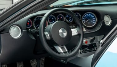 brute Amerikaan die 330 km/h haalt