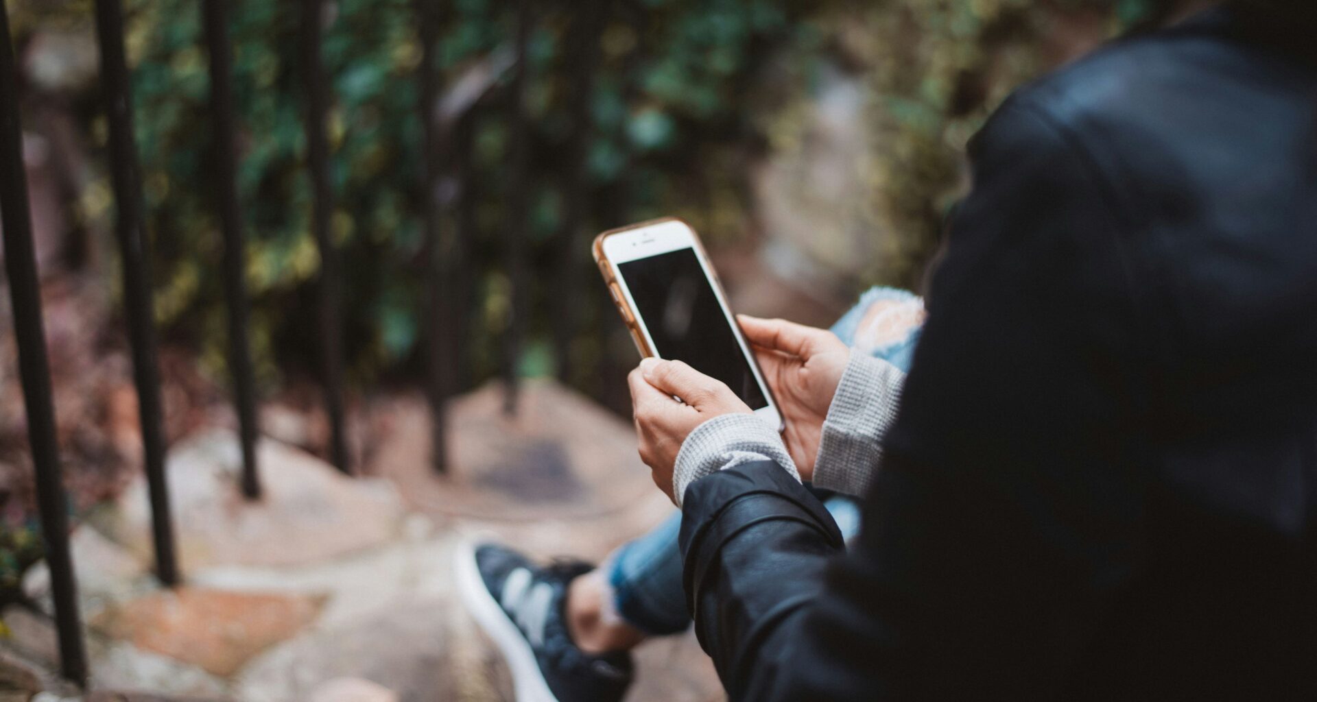 De app 'Ben je dood?' is momenteel razend populair: wat is het?