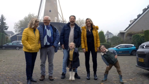 Thumbnail voor Piet (72) is pas vier weken samen met Margriet, maar verhuist in 'Ik Vertrek XL' mee met haar gezin naar Oostenrijk