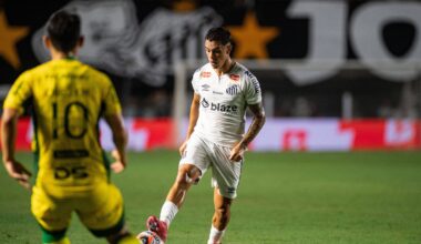 Ajax wil zich zo snel mogelijk versterken met Braziliaan van 19