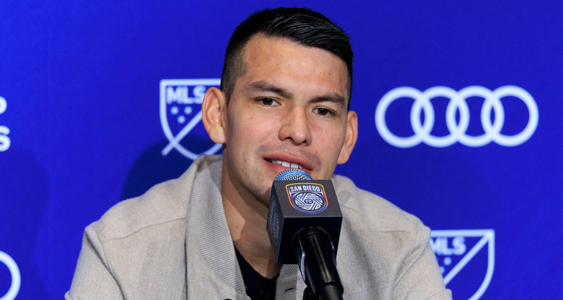 Hirving Lozano geniet concrete interesse uit Europa en wil dolgraag transfer maken