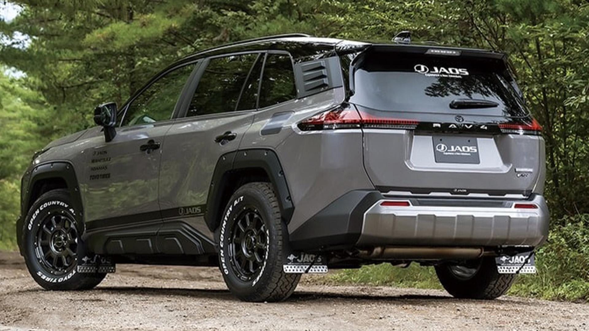 Toyota RAV4 Adventure Custom by Jaos grijs (2026) zijkant links schuin achter