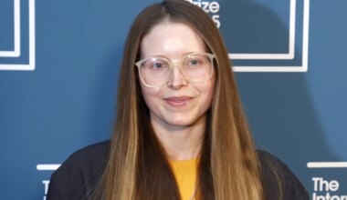 Harry Potter-actrice laat OnlyFans-abonnees cupmaat bepalen