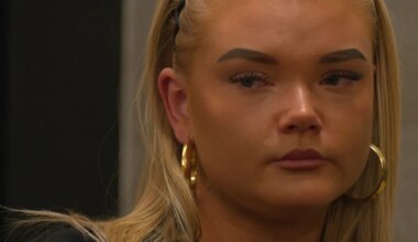 De Bondgenoten-Mercedes onzeker over verblijf in de loods