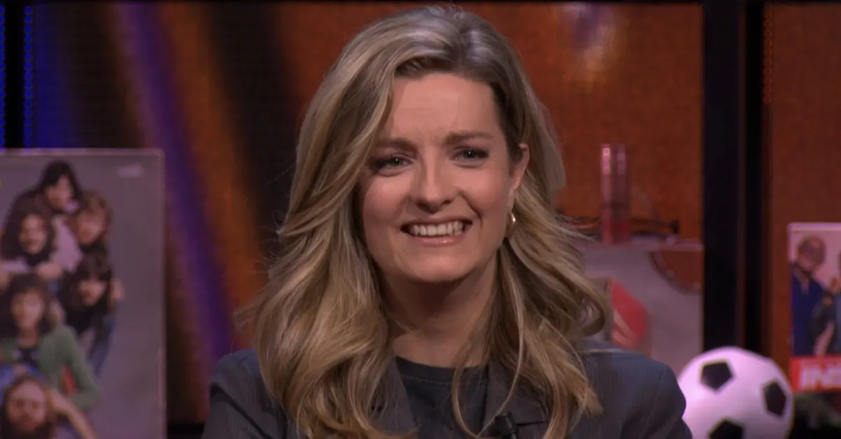 Merel Ek overvallen door pikant verzoek: 'Een beetje goor'