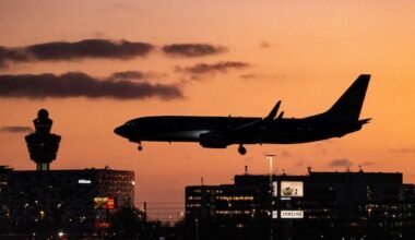 15 gemeenten eisen nachtsluiting Schiphol: 'Minder slapeloze nachten omwonenden'
