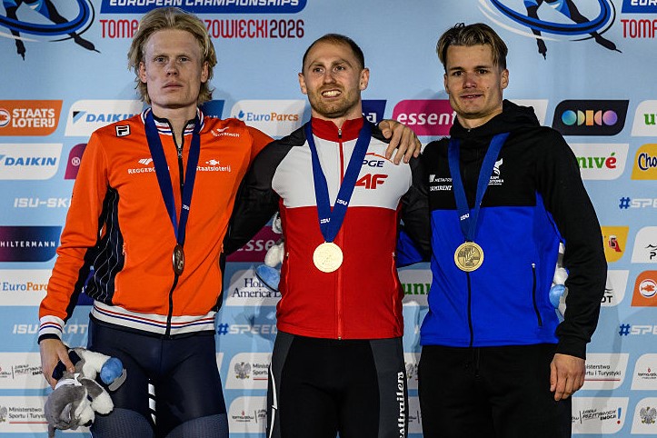 (Live) uitslagen EK Afstanden schaatsen 2026 Tomaszow – Schaatsgekkies