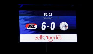 Foto: ‘Ajax grijpt in na blamage: per direct weg’