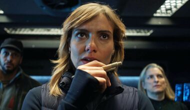 Dan al? 'Sleepers'-opvolger met Sallie Harmsen komt veel sneller dan je denkt | Serie Nieuws