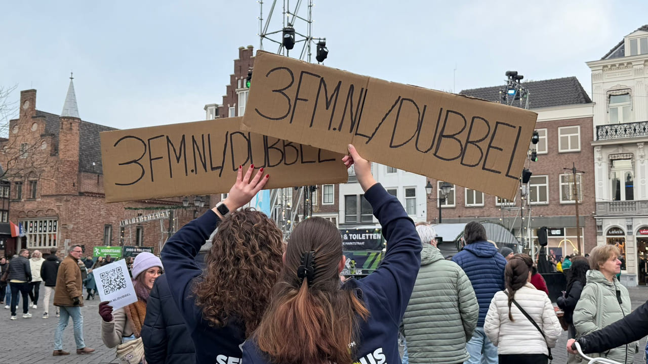 Uniek: verdubbelingsactie van anonieme donateurs levert 1,4 miljoen op in 111 minuten - DTV Nieuws