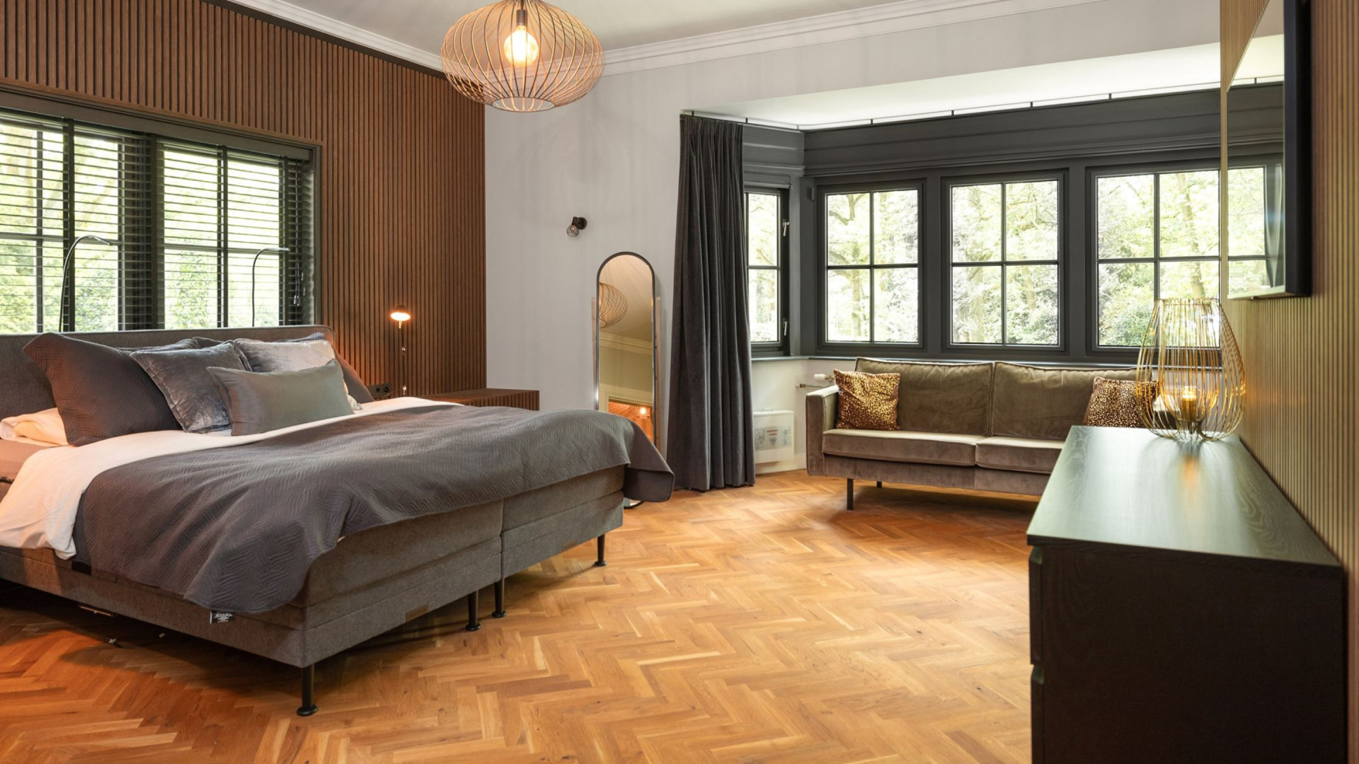 De villa van Chazia Mourali in Hilversum