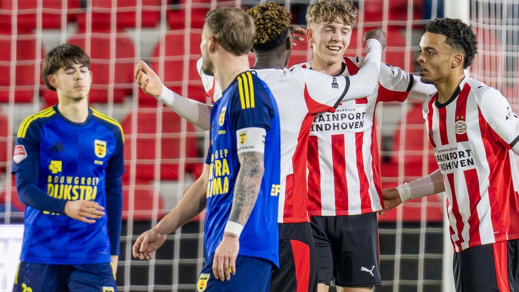 Cambuur verliest bij Jong PSV en mist kans op gedeelde koppositie eerste divisie