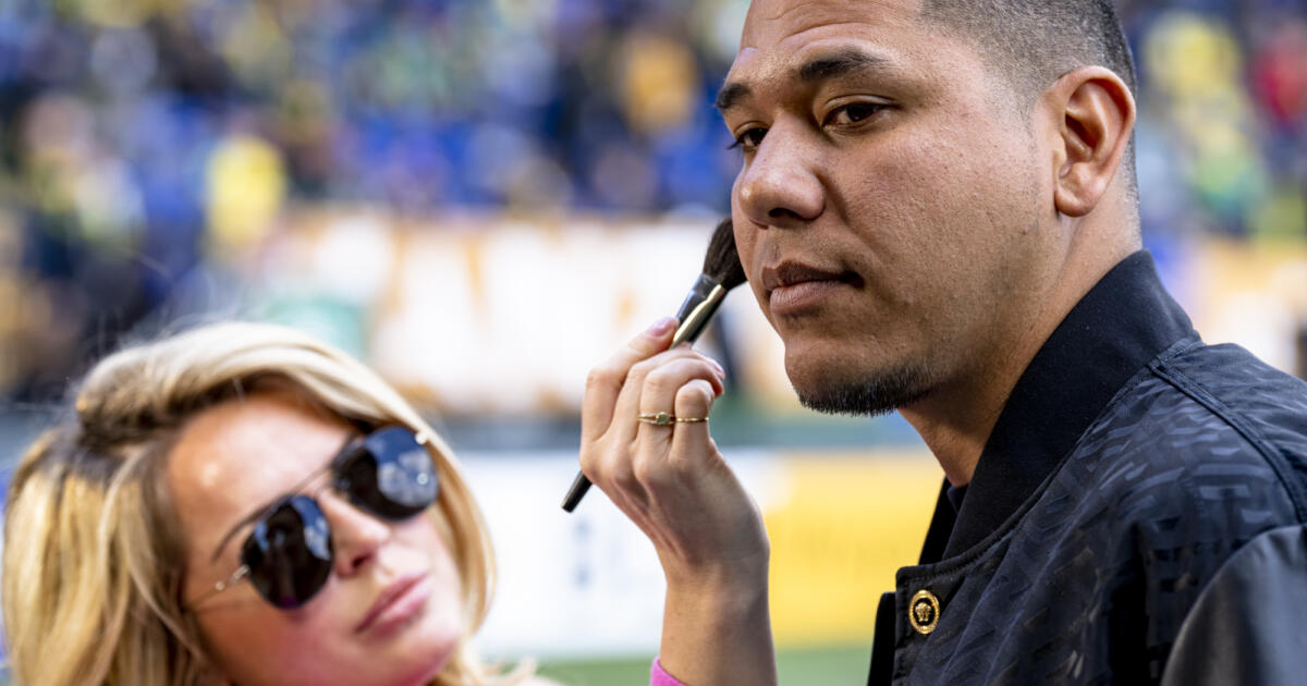 Hedwiges Maduro fel naar Ajax: "Dan moet je op de blaren…