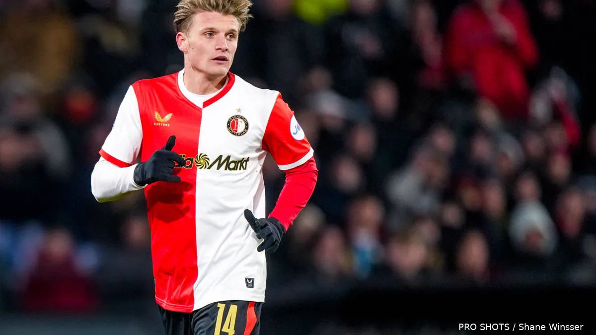 Van Hanegem over situatie Steijn: "Dan moet je mentaal sterk zijn"