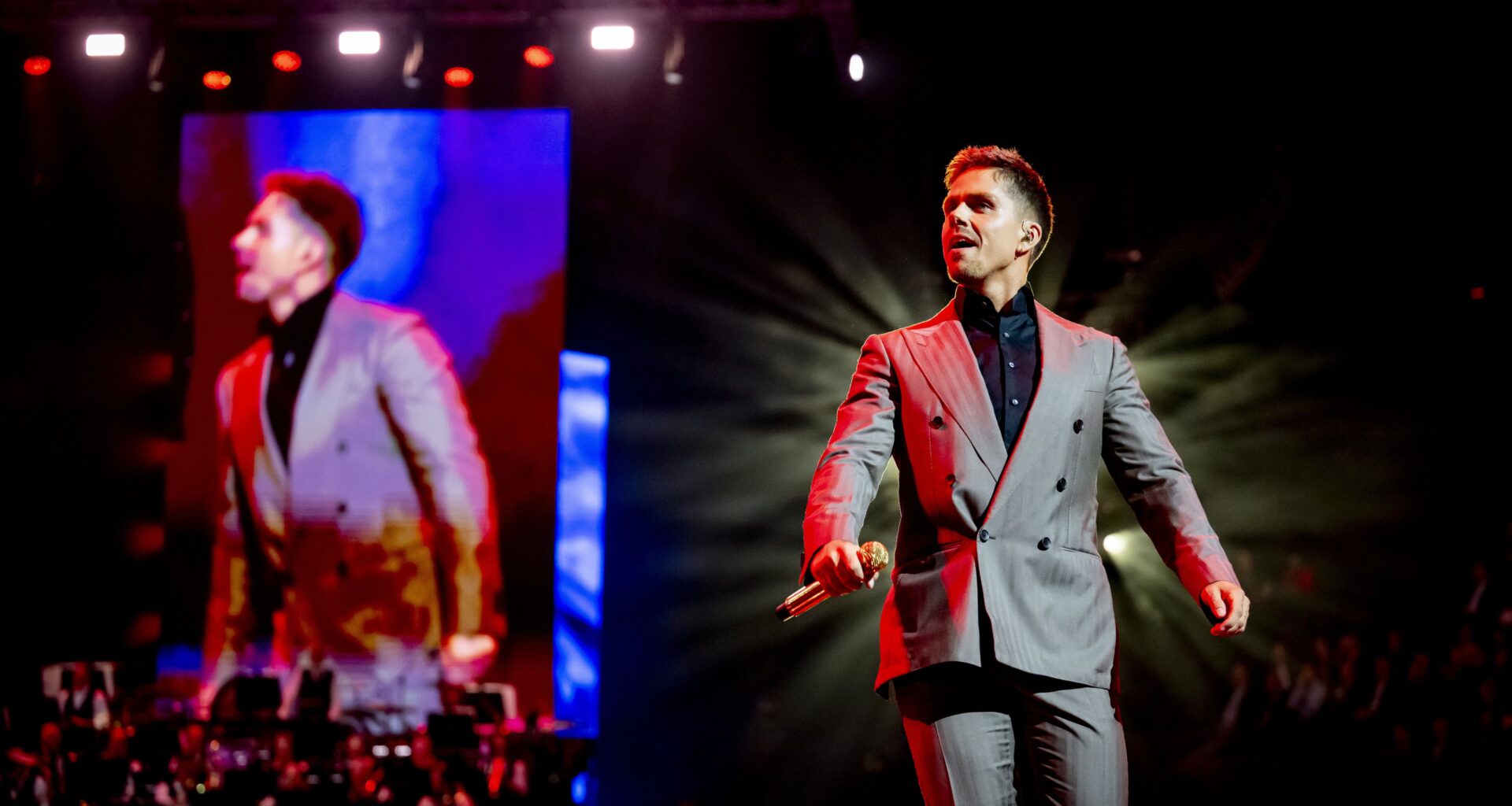 Veel mensen verslaafd aan neusspray, André Hazes zelfs onder het mes