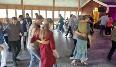 Hattfjelldal, Kultur | Ungdommen tok over dansegulvet: – En gave å se ungdommen danse tradisjonsdans