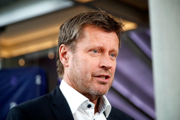 Bergen 20230824. 
Programredaktør i TV2, Trygve Rønningen, under lanseringen av TV2s høstmeny i Grieghallen i Bergen.
Foto: Tuva Åserud / NTB