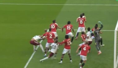Arsenal vant 1–0 mot Manchester United i serieåpningen – keepertabbe fra Altay Bayindir