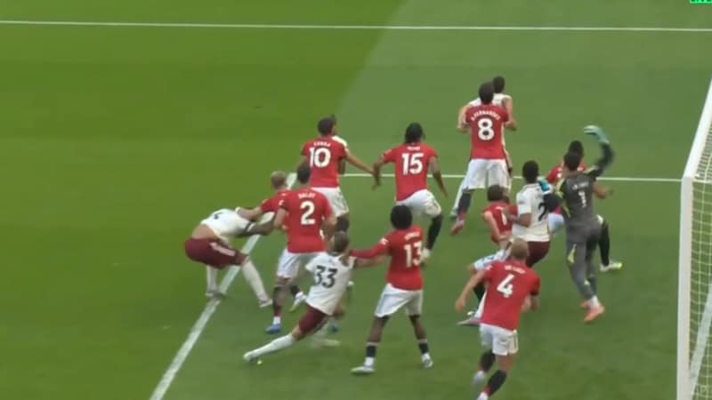 Arsenal vant 1–0 mot Manchester United i serieåpningen – keepertabbe fra Altay Bayindir