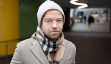 Kjøper du alkohol til tenåringen? Eller sier du nei til all alkohol? Psykologene har noen råd.