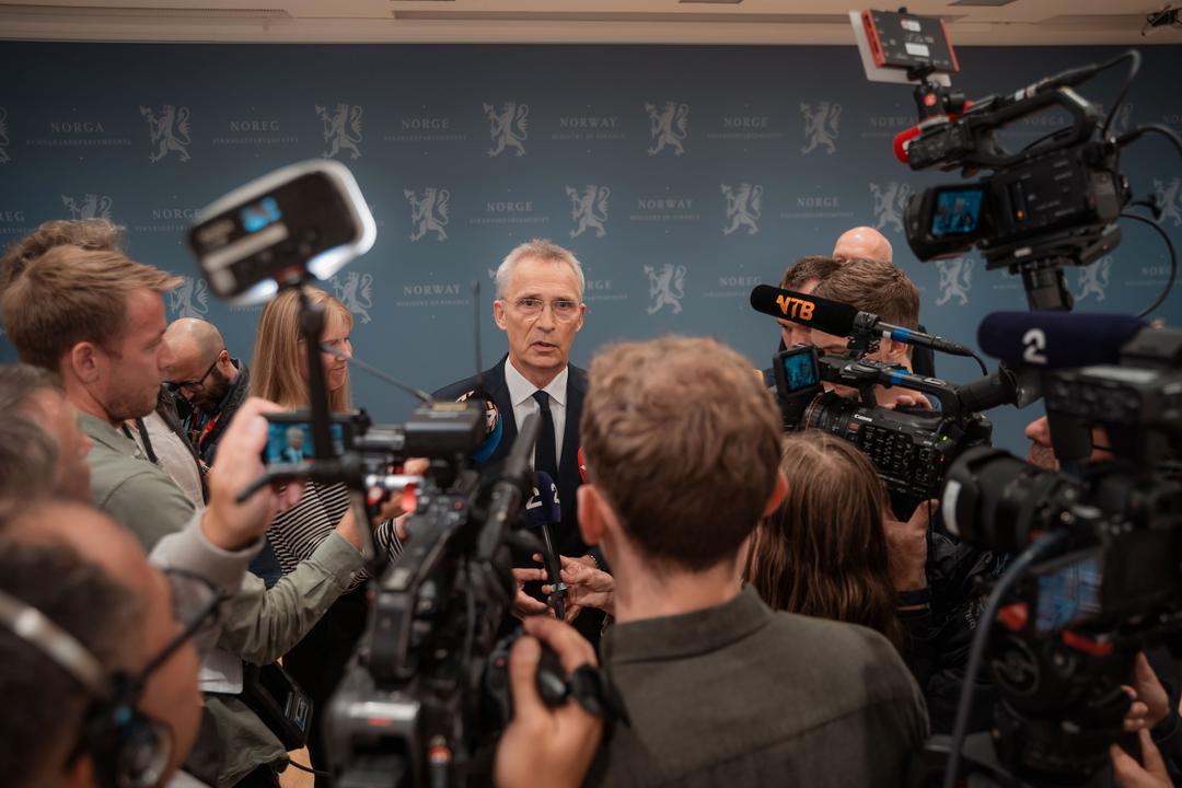 Kontrollkomiteen vil ha svar fra Jens Stoltenberg om oljefondets investeringer