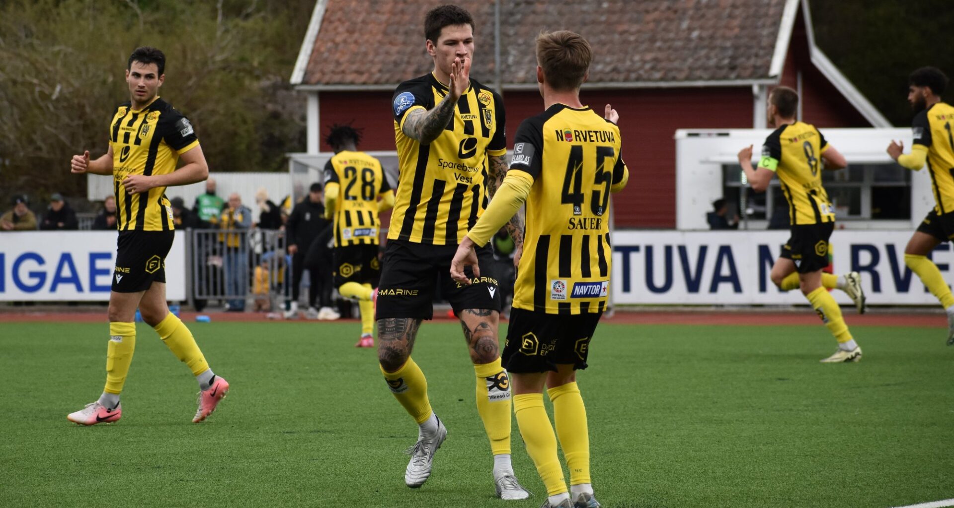 EIK, Fotball | Gjester tabelljumboen: Følg kampen her