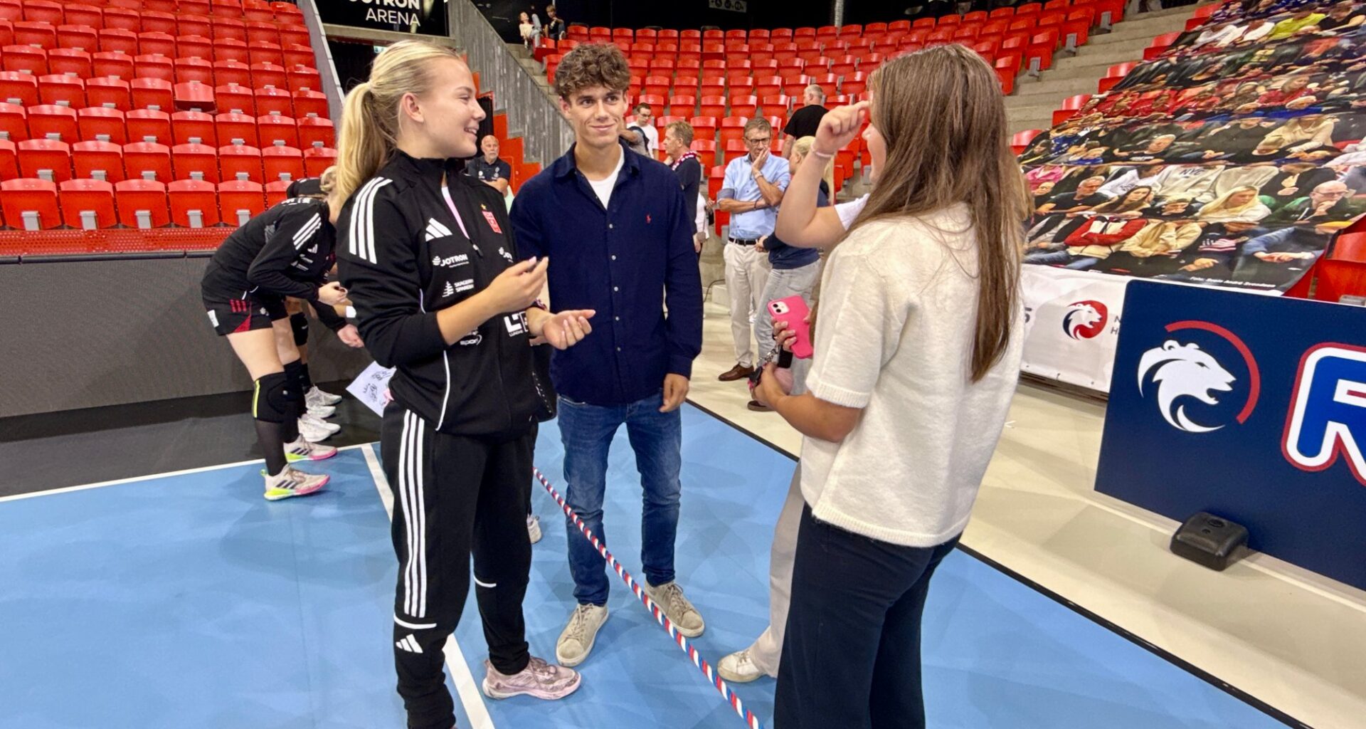 Larvik HK, Sport | Sanna (16) var på skolen da meldingen kom: – Jeg fikk sove i natt!