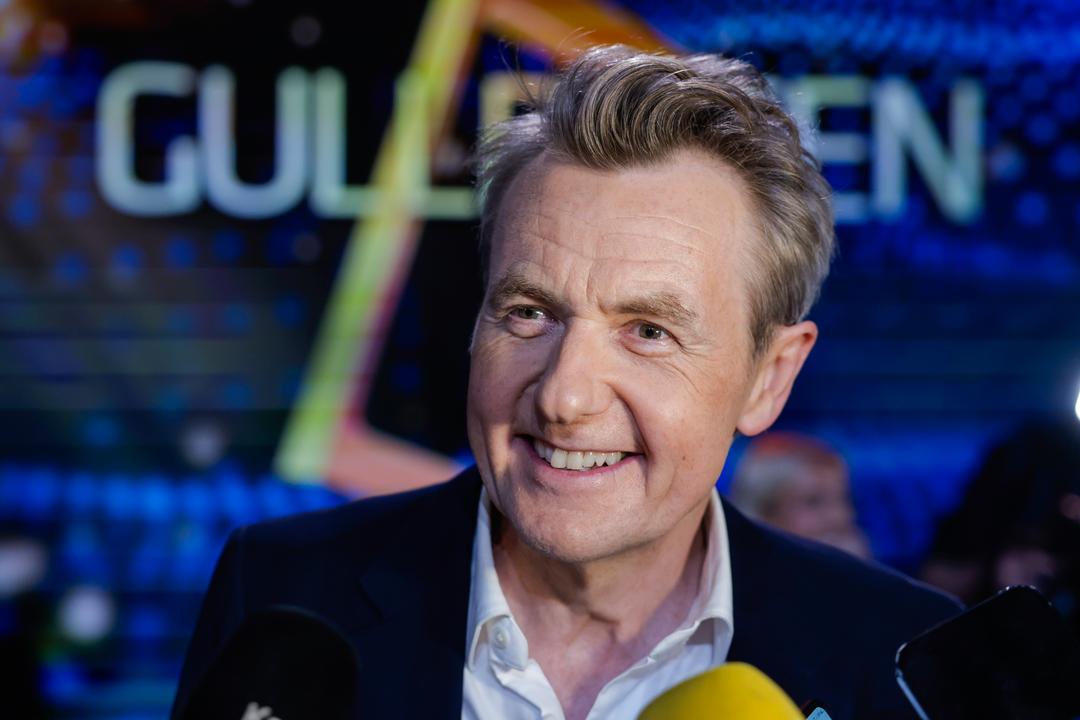 Fredrik Skavlan leder debattprogrammet «Skavlan och Sverige» på SVT