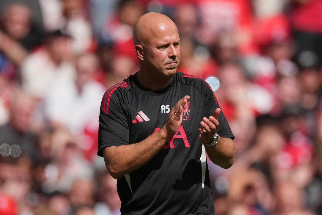 Liverpool-sjefen taus om Guehi-rykter – bekrefter enighet om stoppertalent