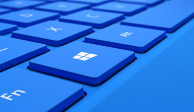 Microsoft blir trukket for retten på grunn av avviklingen av Windows 10 -
