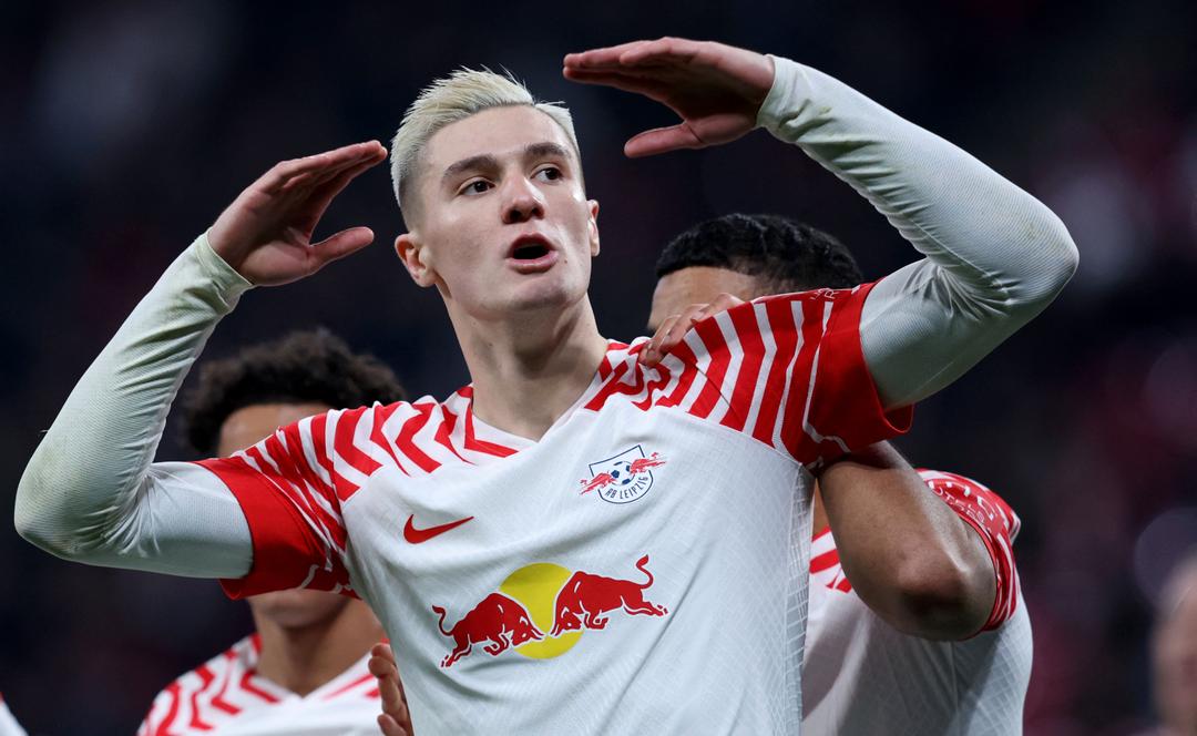 – Han har ryggrad, han tar ansvar
