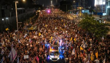 Demonstranter i Tel Aviv krav om avslutning på krigen i Gaza