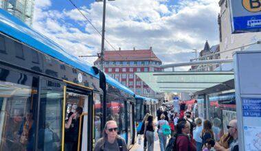 Trafikk og kollektiv, Sentrum | Buss med teknisk problem skapte full stans på Jernbanetorget