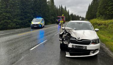 Nyheter, Trafikk | Nødetatene rykker ut etter melding om trafikkulykke