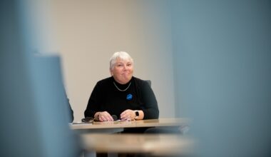 Fotball, Kunstgress | – Kan ikke legges over på klubber og frivilligheten alene