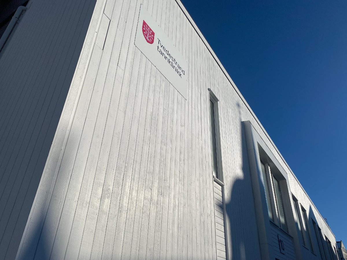 Tvedestrand, Vegårshei | Snur etter tannklinikk-bråk