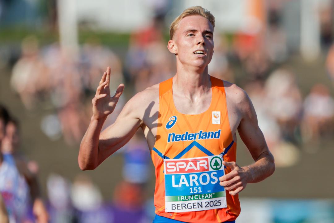 Niels Laros stormet inn til seier på 1500 meter
