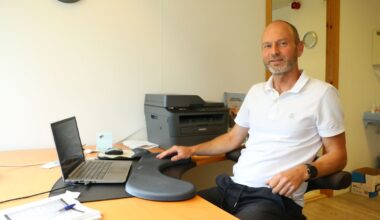 (+) – Under løpet i Tyskland, trodde jeg at jeg skulle slå i stykker midtkonsollen i Teslaen - avisa-st.no