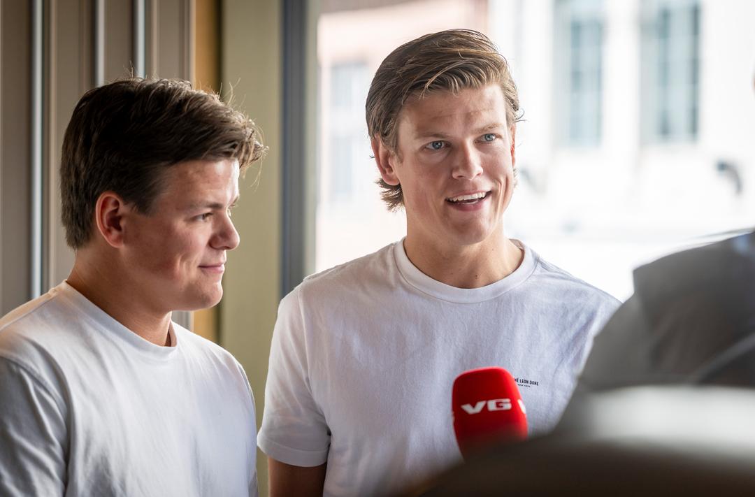 – Du står naken på en måte