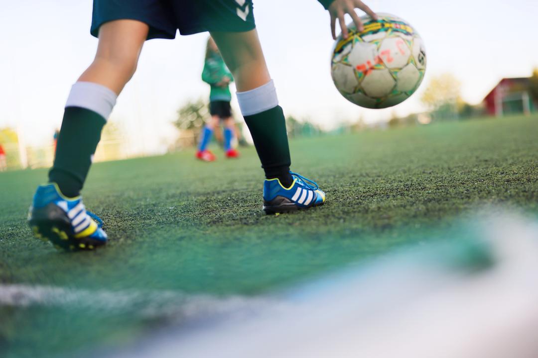 Idrettslege advarer mot biobanding og veiing av barn i idretten: