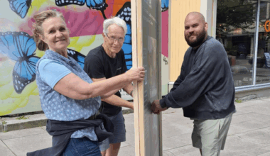 Fredrikstad kunstforening, Fredrikstad sentrum | Fredrikstad Kunstforening henger opp gateplakater som viser Fredrikstad før og nå.