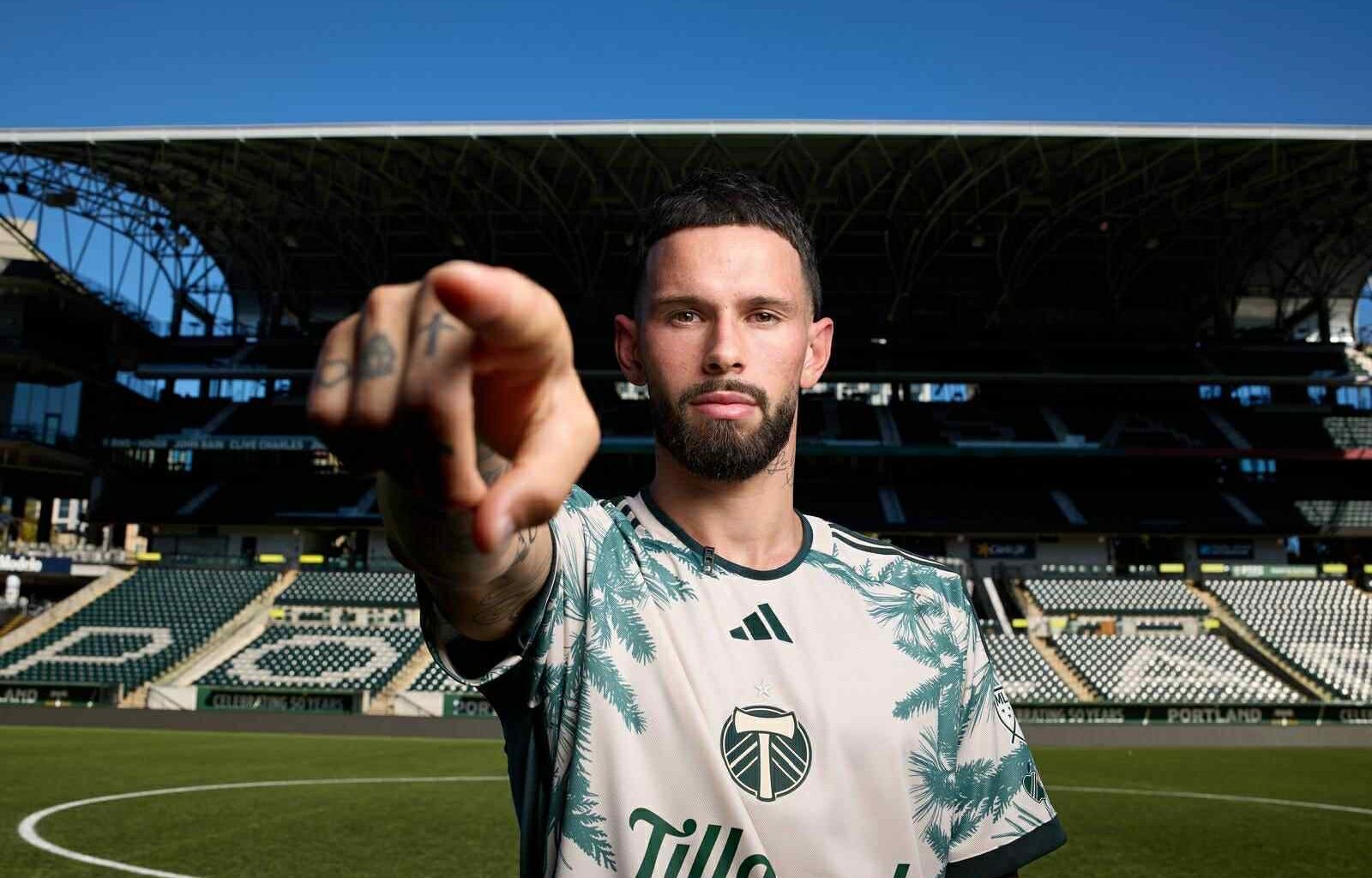 Sport, Fotball | Velde til USA